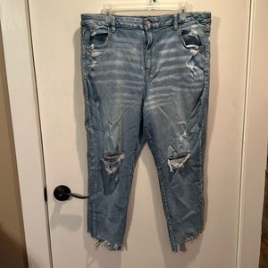 American Eagle Next Level Stretch Size 18 Distressed Destructed Cropped Denim